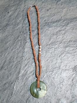 Preview: Serpentin (4cm) an geflochtenem Kängurulederband (S7)